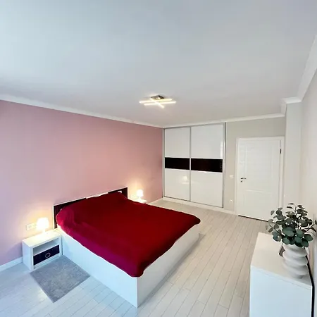 Apartmán With Underground Parking Varna